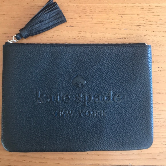 NWT Kate Spade black zip pouch - Picture 3 of 8